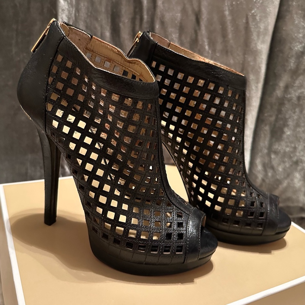 Michael Kors black (leather upper) open-toe booties.  Size 6.